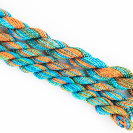 colour-32-colour-complements colour-32-colour-complements