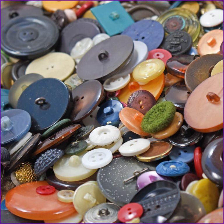 Quilting with Buttons and Beads: Traditional Elements for Modern Projects